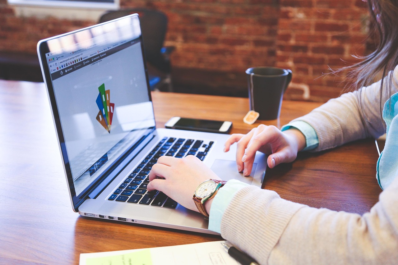 Laptop Buying Guide for Students